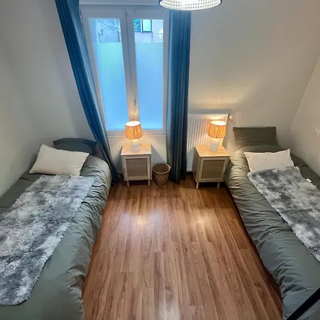 Apartment Parking Et Exterieur A 50m De La Saone Montmerle-sur-Saone