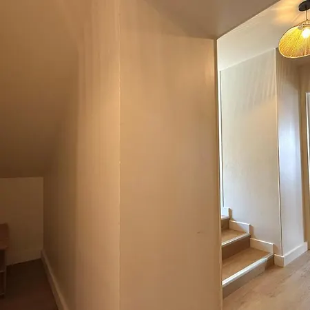Parking Et Exterieur A 50m De La Saone Apartment